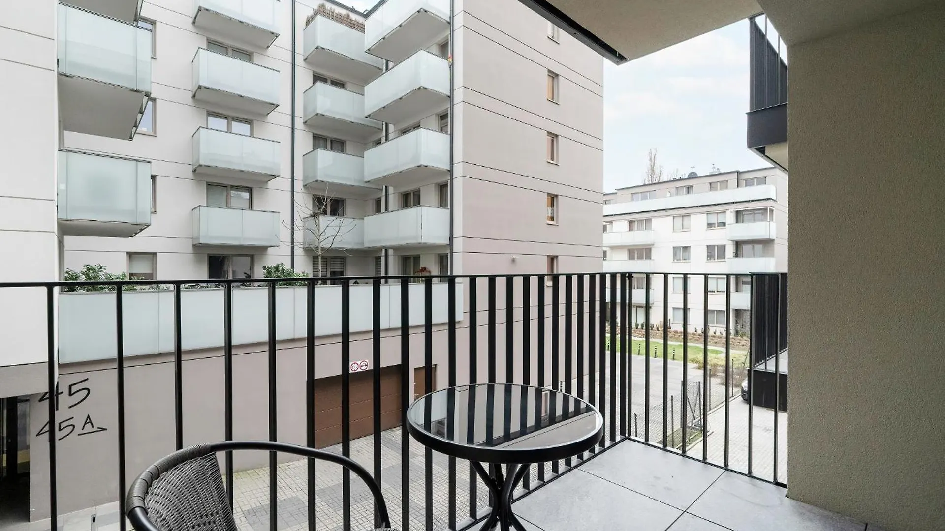 Studio With Balcony In Poznan By Noclegi Renters contacts